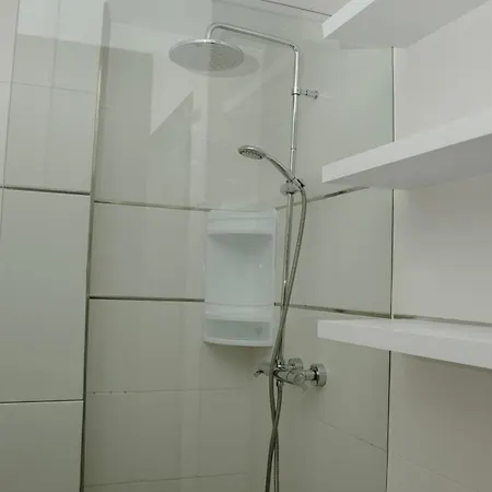 Happy Space Apartment